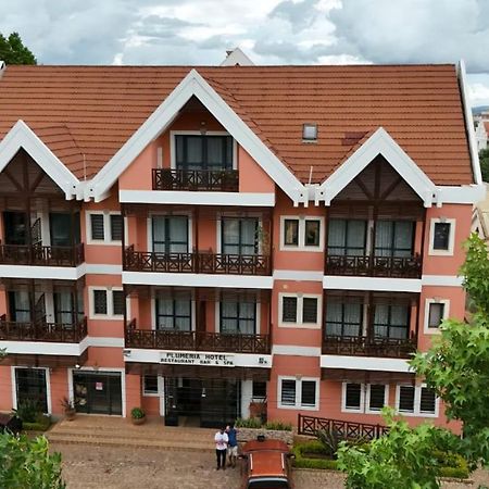 Plumeria Hotel Antsirabe Exterior foto