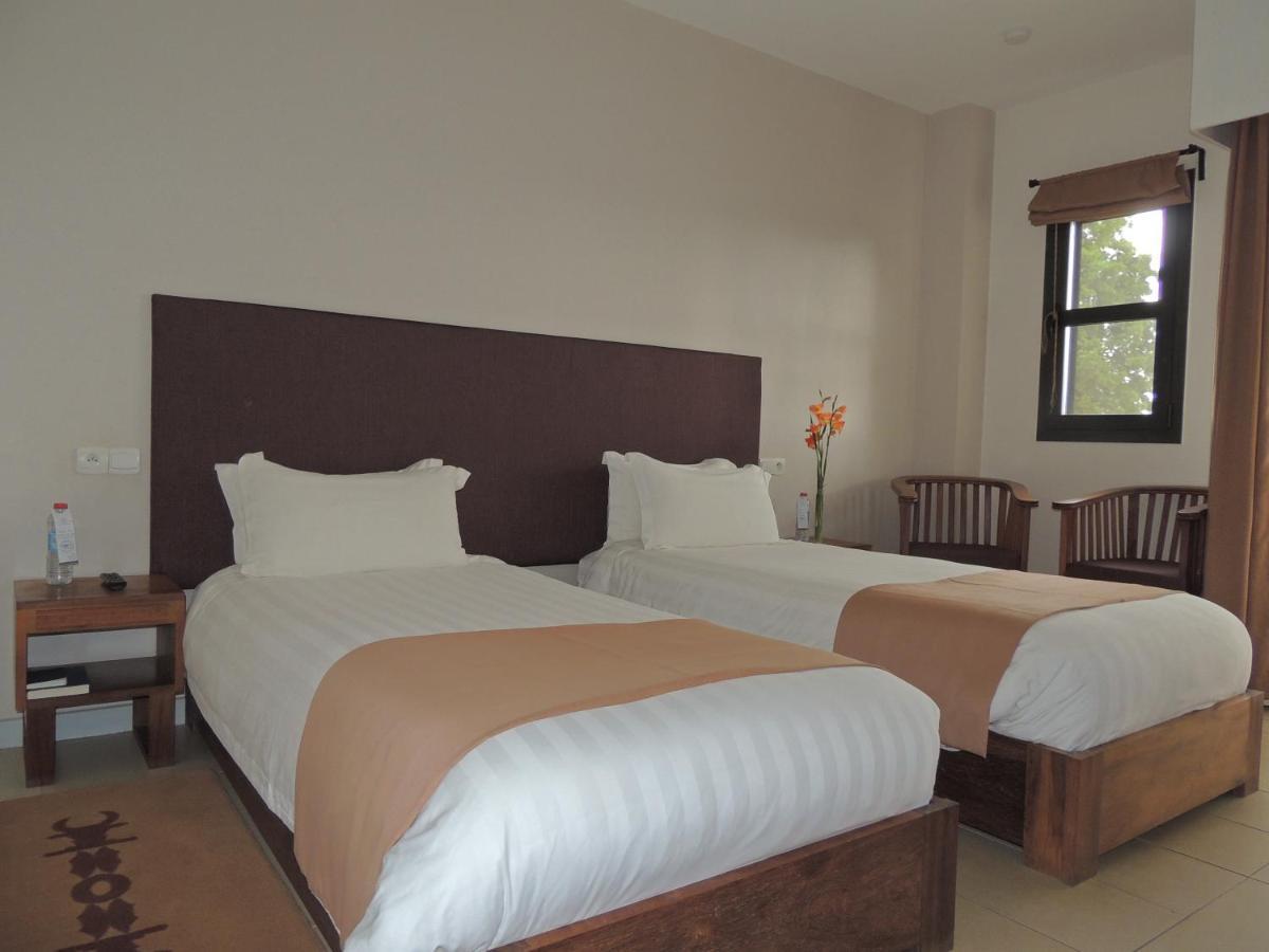 Plumeria Hotel Antsirabe Exterior foto